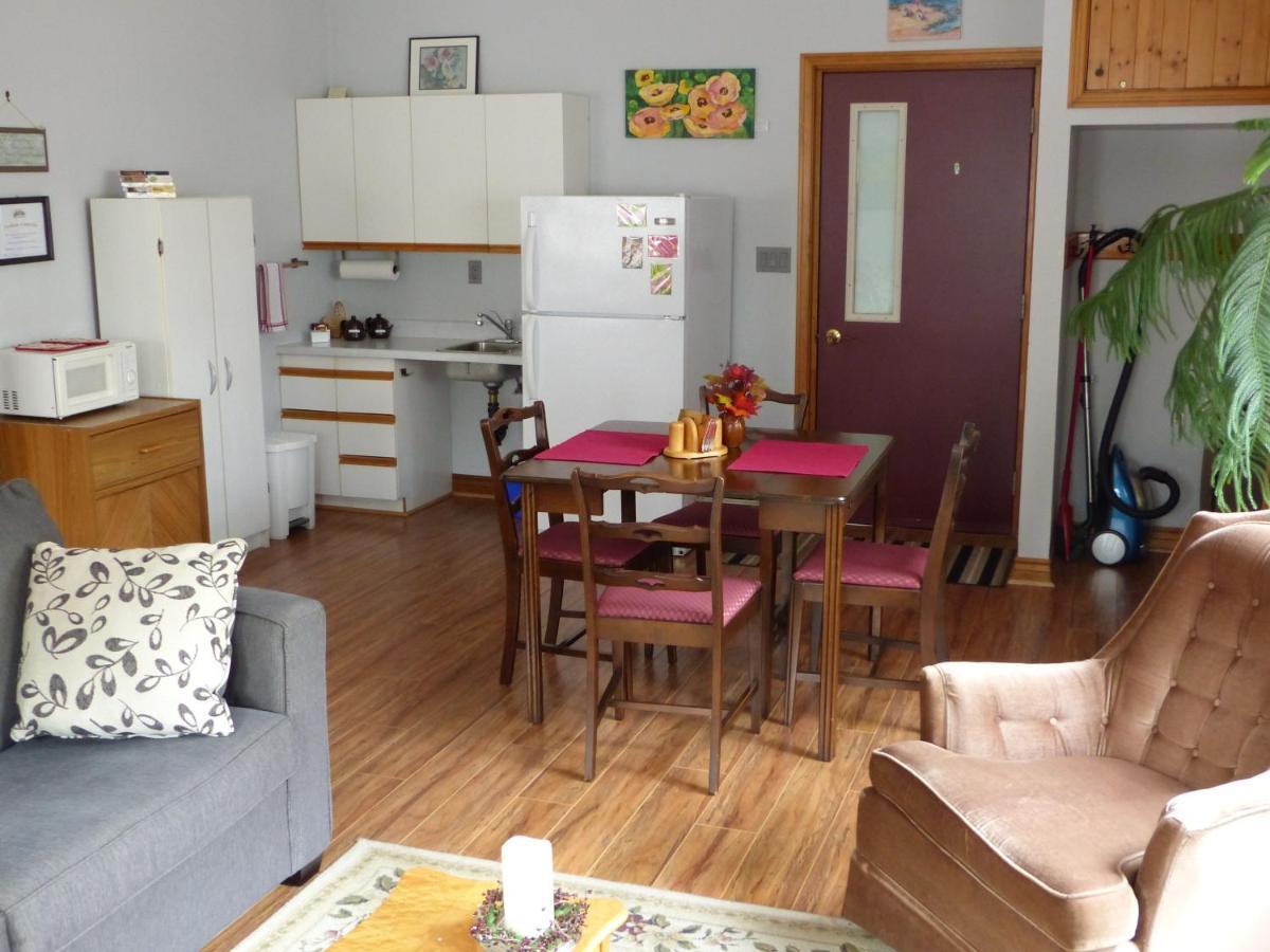 Cedar Cottage B&B Waterford Eksteriør billede